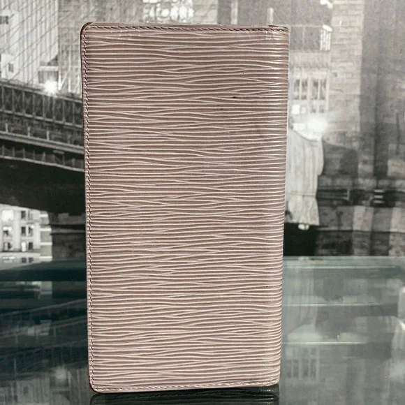 Authentic Rare Louis Vuitton Epi Checkbook Holder Wallet - Picture 3 of 15